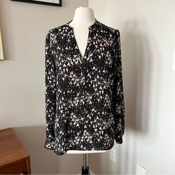LC Lauren Conrad Tops - LC Lauren Conrad Heart Print Long Sleeve Top
